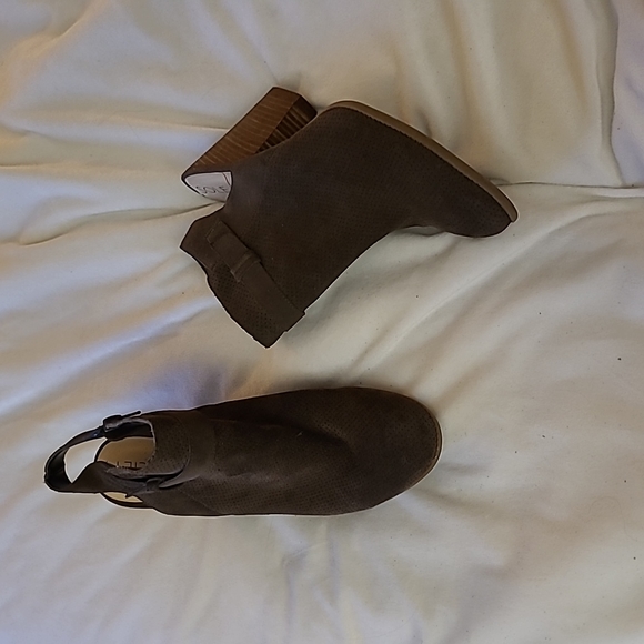 Sole Society Size 11 B Brown Suede Leather Ankle Booties - Picture 4 of 10